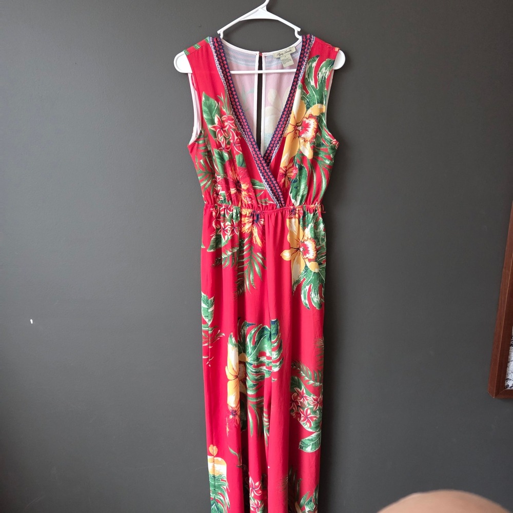 Flying Tomato Red Tropical Floral Wide Leg Jumpsuit V-Neck Boho Medium‎